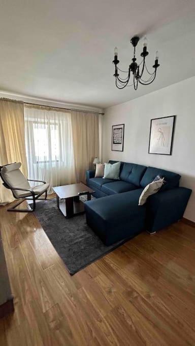 Georgiana'S Central Apartment Buzău Esterno foto